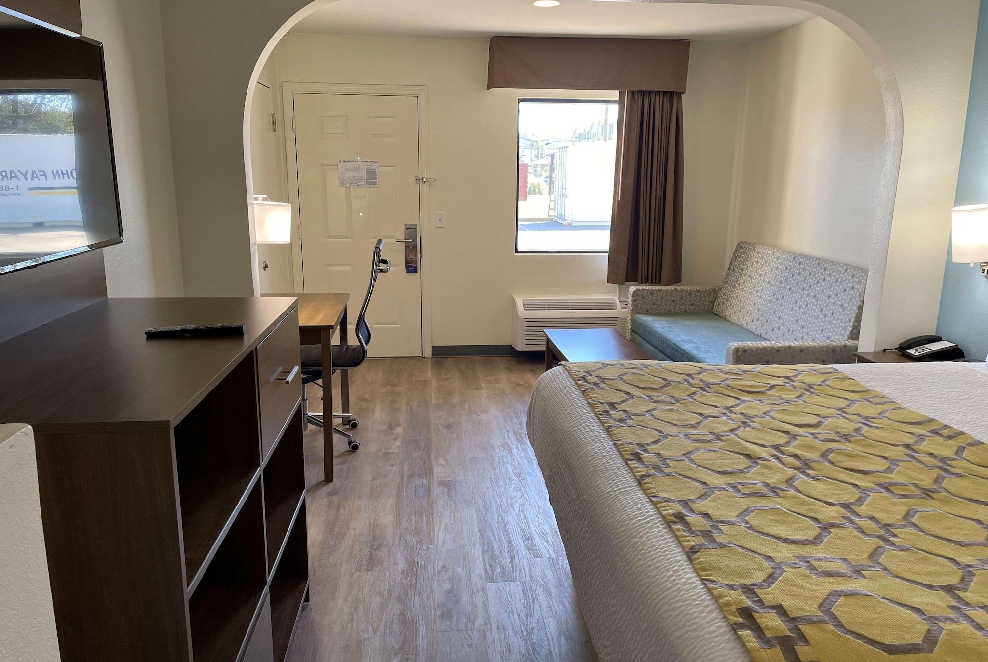Baymont By Wyndham Biloxi - Ocean Springs Motel Kültér fotó